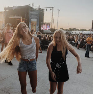 Meet your Posher, Sierra